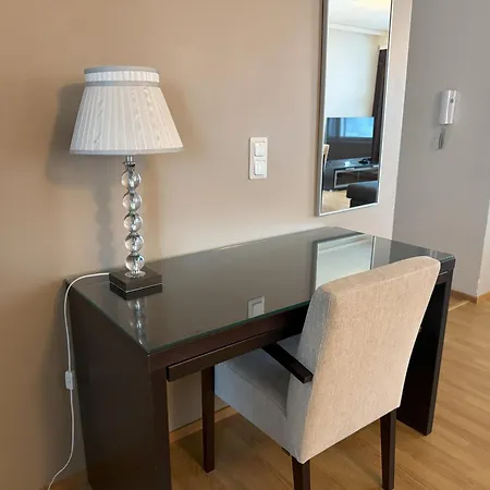 Gella Canalside With Sauna And Balcony In Address Saukonpaadenranta 4 ヘルシンキ