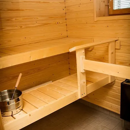 Gella Canalside With Sauna And Balcony In Address Saukonpaadenranta 4 Helsingfors